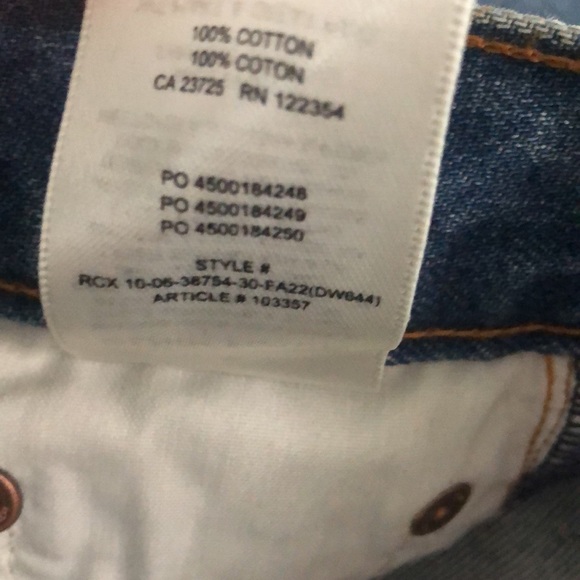 NWT Aritzia Denim Forum New Joni High Rise Loose in 4 Yrs Retro Mid Bleu - Picture 16 of 16